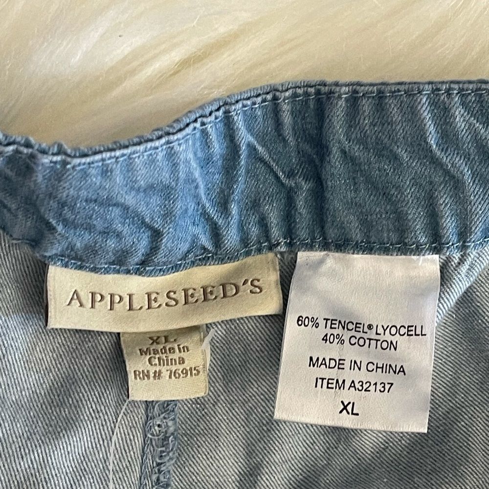 Appleseed's Crop Pants - Picture 4 of 7
